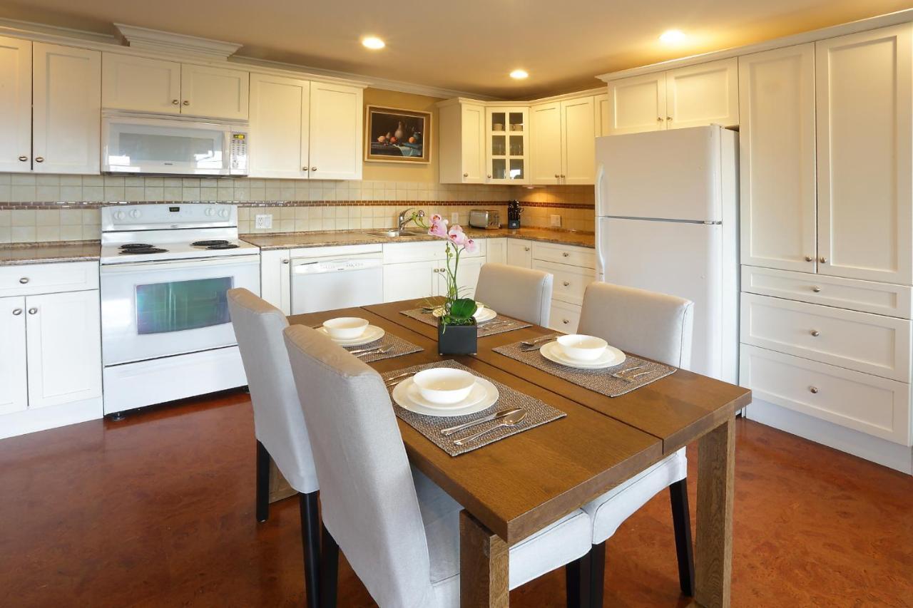 Lovely J Home -Stunning River View Cozy Two Bedroom Private Suite New Westminster Exteriér fotografie