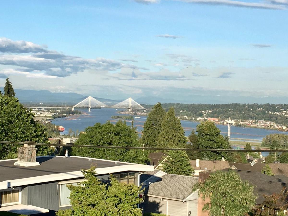 Lovely J Home -Stunning River View Cozy Two Bedroom Private Suite New Westminster Exteriér fotografie